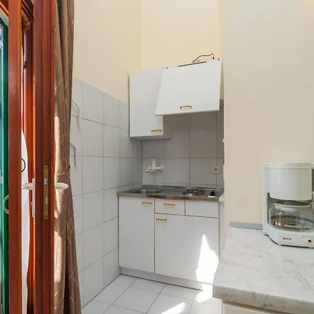 Gorgeous In Okrug Donji *